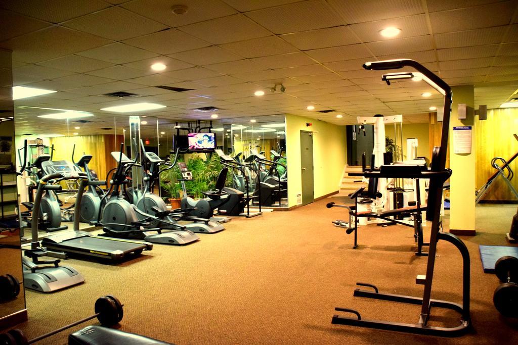 Quality Inn Bracebridge Εξωτερικό φωτογραφία