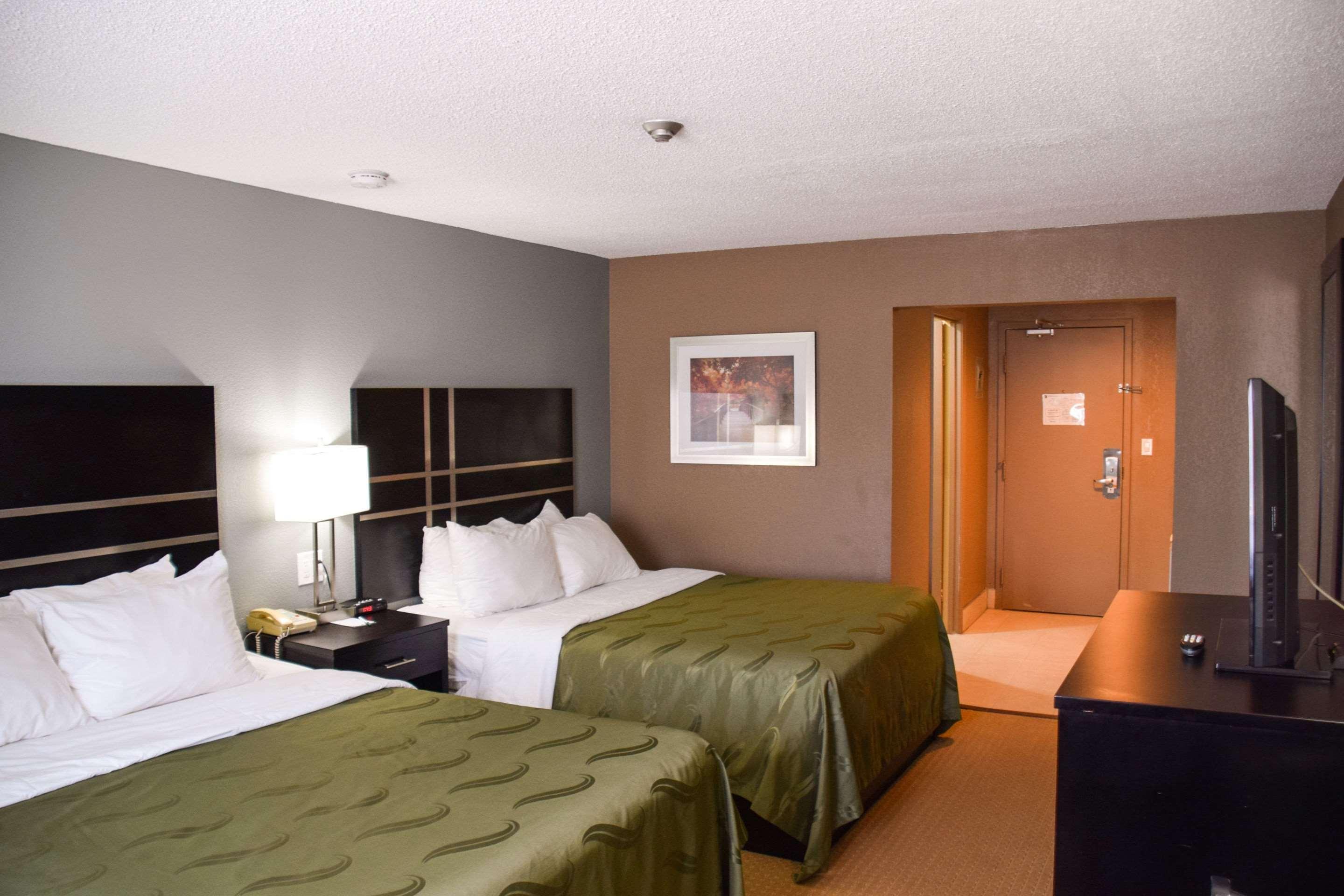 Quality Inn Bracebridge Εξωτερικό φωτογραφία