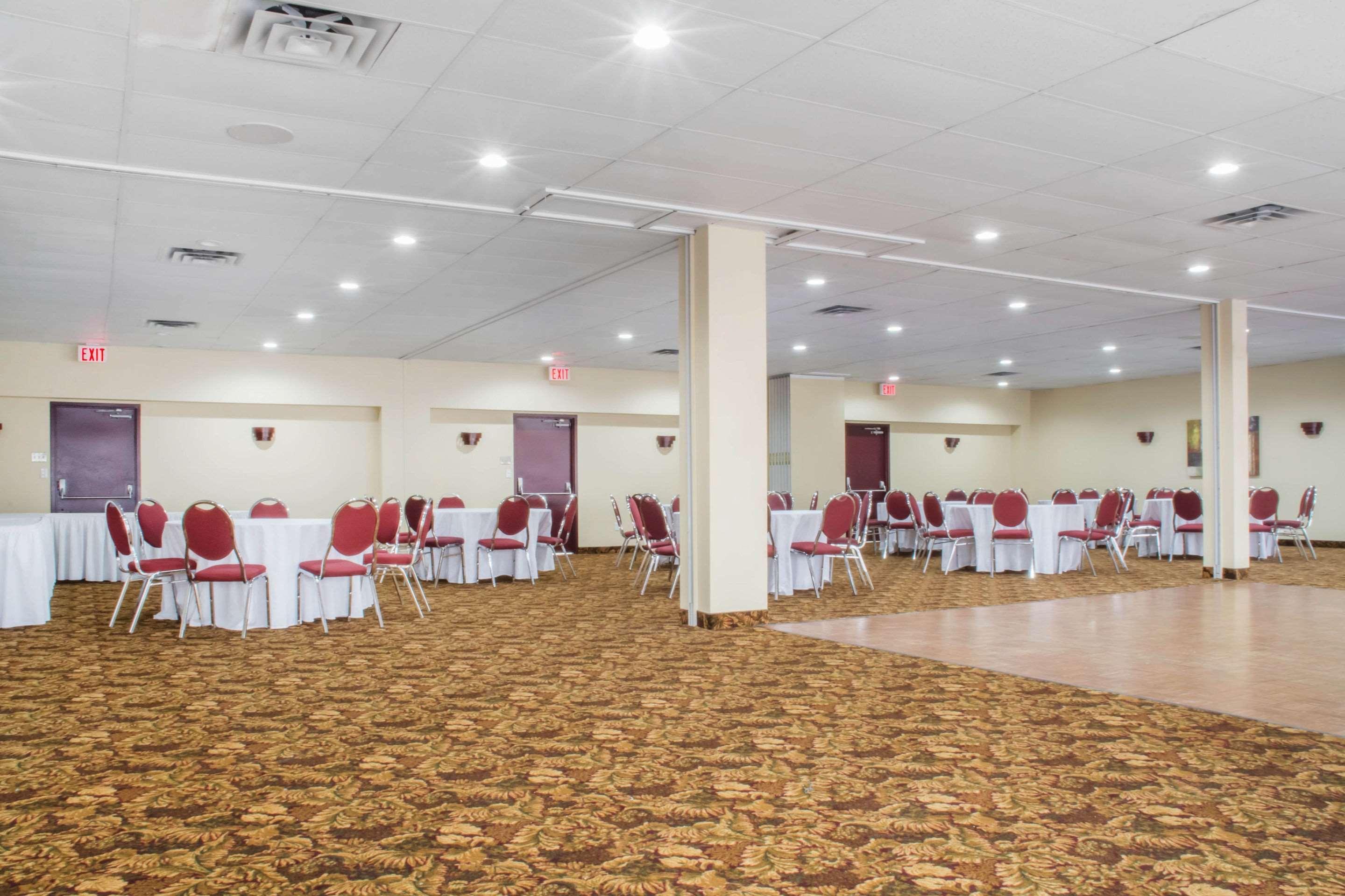 Quality Inn Bracebridge Εξωτερικό φωτογραφία